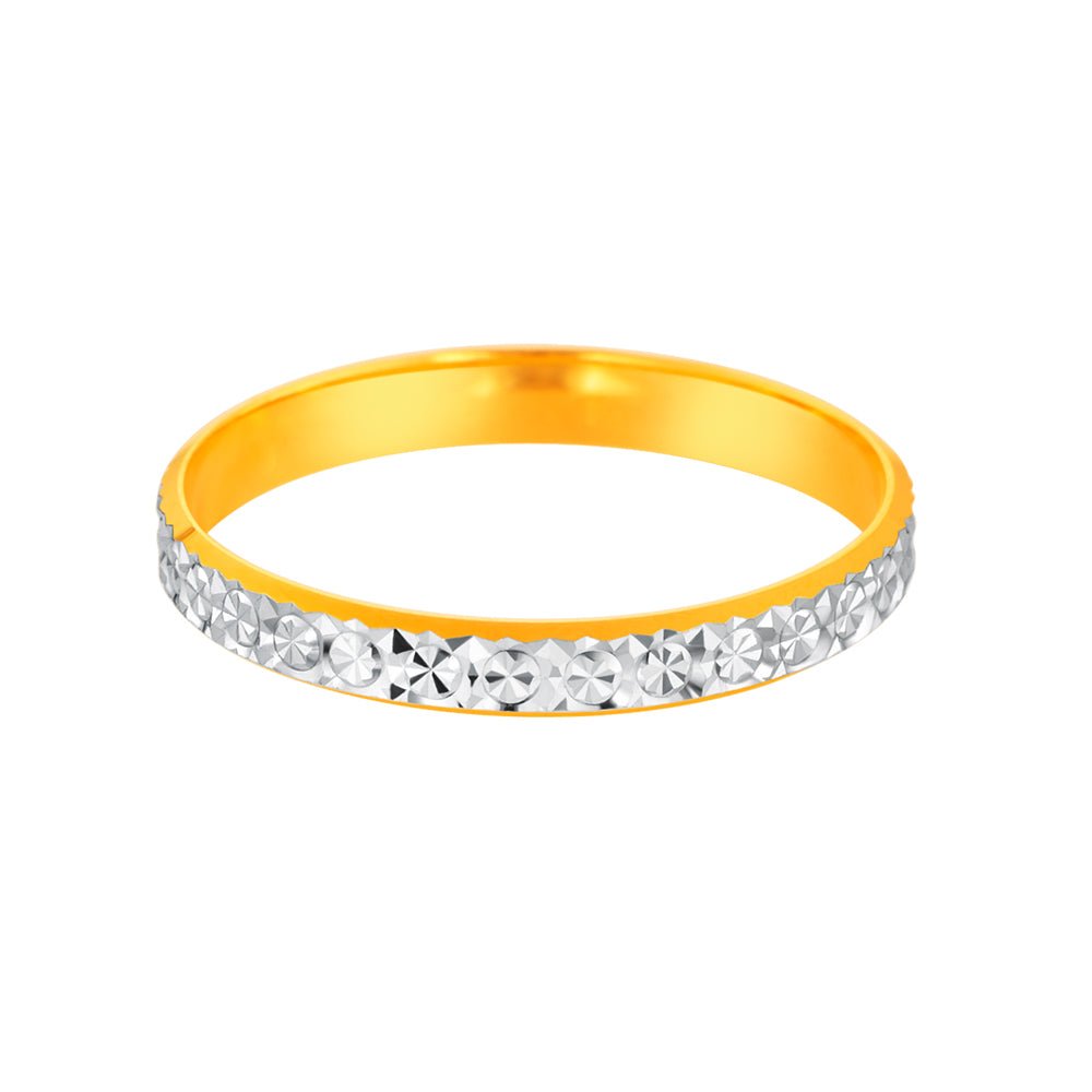 916 Gold Circular Faceted Ring