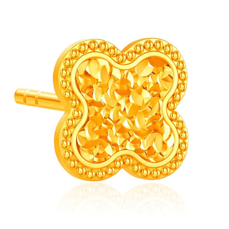 916 Gold Frosted Clover Earrings