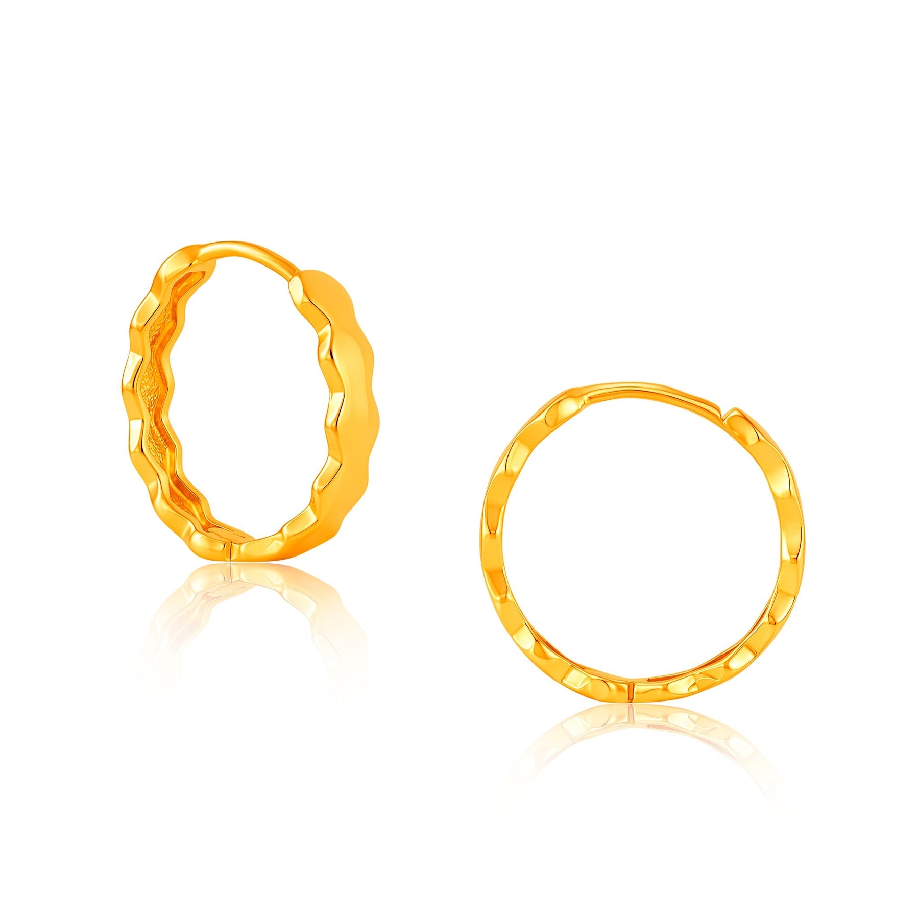 916 Gold Wavy Hoop Earrings