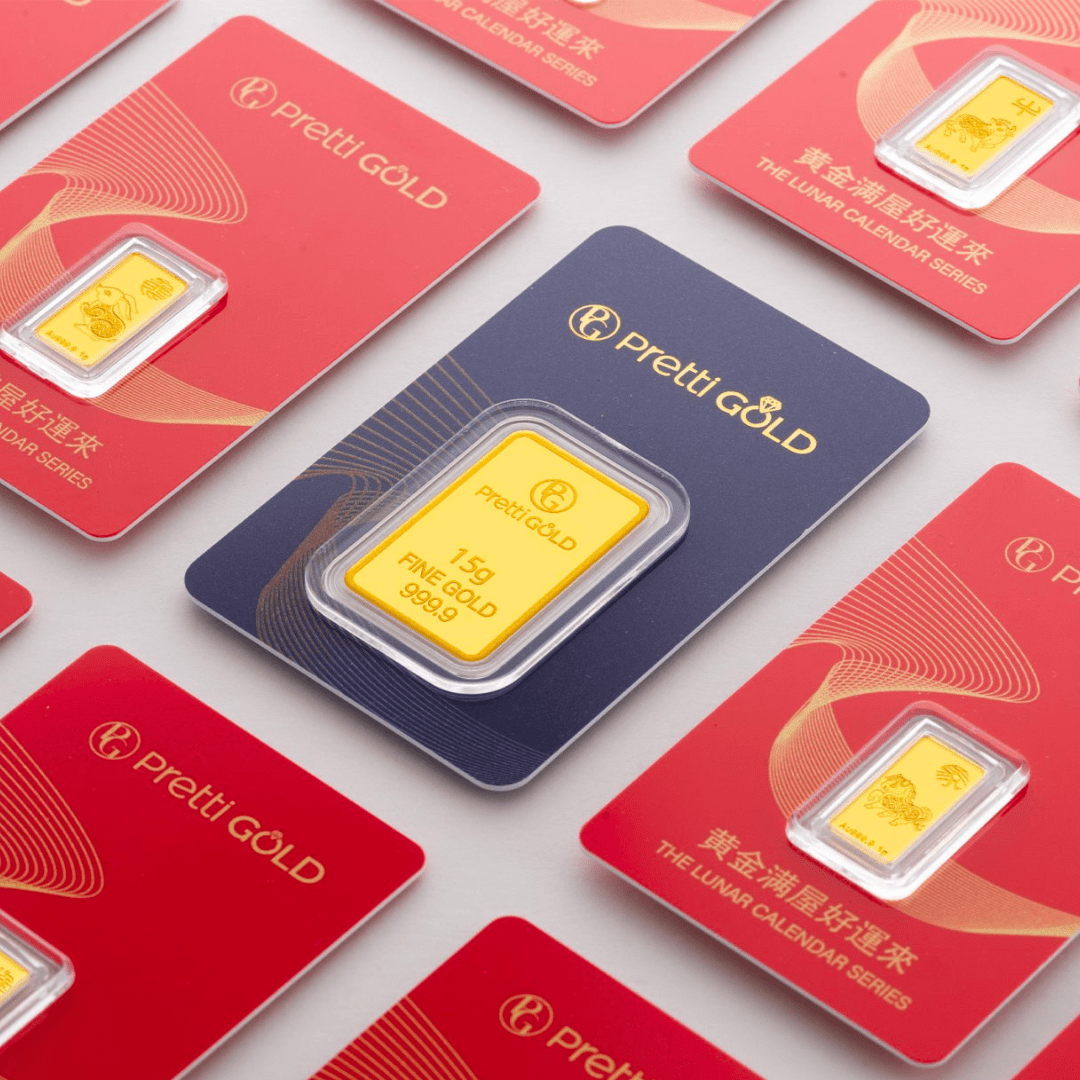 Pretti Gold gold bars in packaging on a white background